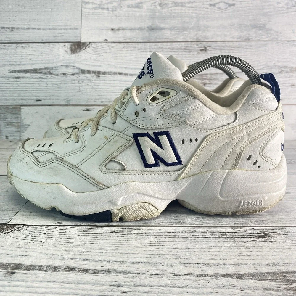 New Balance WX608WT Shoes Womens 8.5 White Leather Athletic Sneaker Trainer Nice